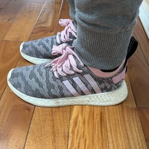adidas NMD_R2 Primeknit Wonder Pink women’s 8